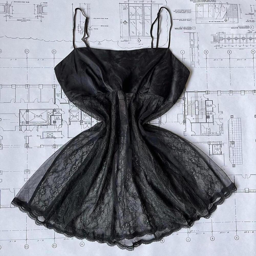 Y2K Victoria’s S ecret silk black babydoll